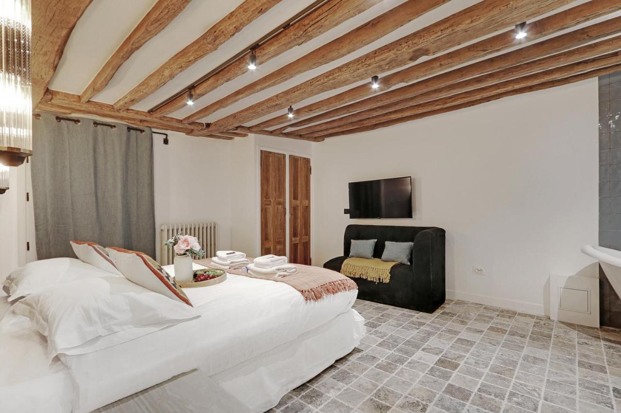 Apartamento Cmg Amazing Duplex 3Br 6P Le Marais París Exterior foto